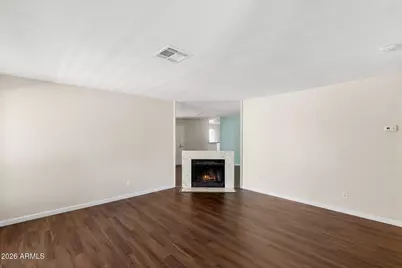 330 W Tonopah Drive #5, Phoenix, AZ 85027 - Photo 10