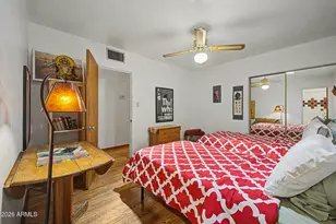1132 E Flynn Ln, Phoenix, AZ 85014 - Photo 24