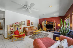 1132 E Flynn Ln, Phoenix, AZ 85014 - Photo 14