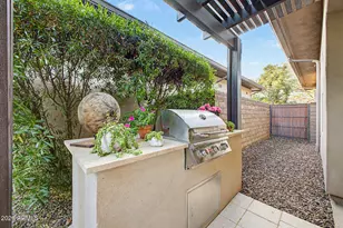13177 W Hummingbird Terrace, Peoria, AZ 85383 - Photo 6