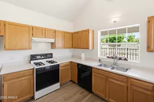 344 E Osborn Rd, Phoenix, AZ 85012 - Photo 14
