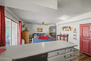 4049 W Cinnabar Ave, Phoenix, AZ 85051 - Photo 12