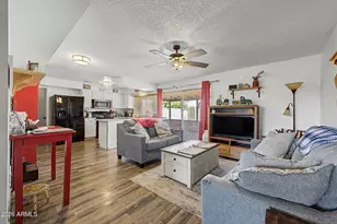 4049 W Cinnabar Ave, Phoenix, AZ 85051 - Photo 8