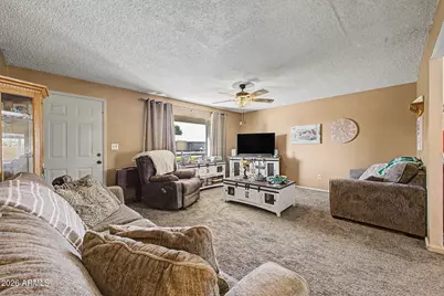 4049 W Cinnabar Avenue, Phoenix, AZ 85051 - Photo 6