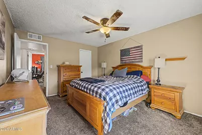 4049 W Cinnabar Avenue, Phoenix, AZ 85051 - Photo 14