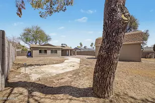 2601 E Dahlia Dr, Phoenix, AZ 85032 - Photo 30