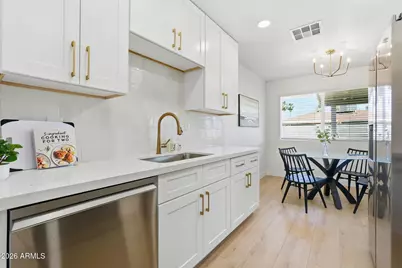 2452 E Juanita Avenue, Mesa, AZ 85204 - Photo 10