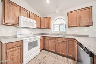 18086 W Skyline Dr, Surprise, AZ 85374 - Photo 18