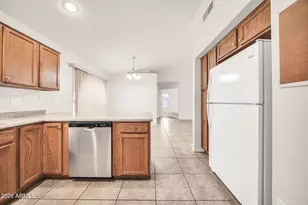 18086 W Skyline Dr, Surprise, AZ 85374 - Photo 16