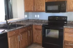 1956 S Falcon Dr, Gilbert, AZ 85295 - Photo 2