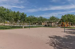 1956 S Falcon Dr, Gilbert, AZ 85295 - Photo 14