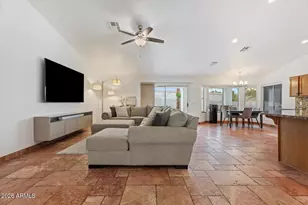 949 E Knoll St, Mesa, AZ 85203 - Photo 4