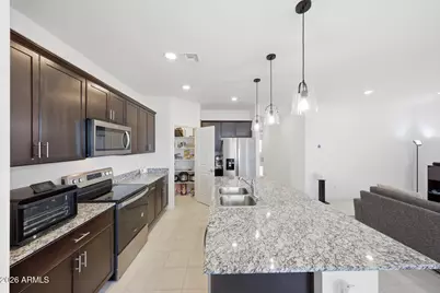 24172 W Hopi Street Street, Buckeye, AZ 85326 - Photo 6