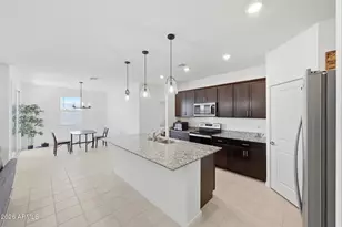 24172 W Hopi Street St, Buckeye, AZ 85326 - Photo 4