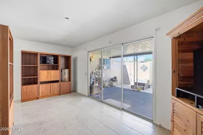 10046 W Hawthorn Drive, Sun City, AZ 85351 - Photo 8