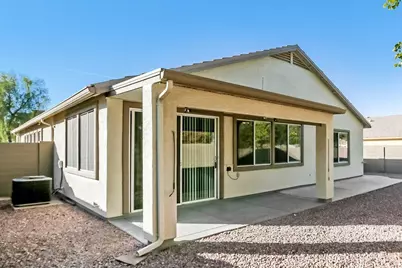 4130 W Vineyard Road, Phoenix, AZ 85041 - Photo 16