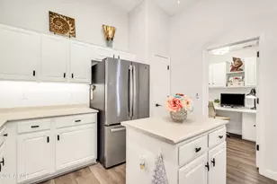 4684 E Walnut Rd, Gilbert, AZ 85298 - Photo 8