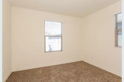 5743 W Warner Street, Phoenix, AZ 85043 - Photo 10