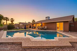 2407 E Hermosa Dr, Tempe, AZ 85282 - Photo 18