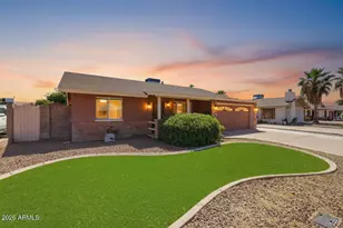 2407 E Hermosa Dr, Tempe, AZ 85282 - Photo 2