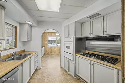 11411 N 91st Avenue #176, Peoria, AZ 85345 - Photo 10