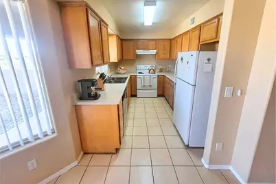 15547 S Moon Valley Road #2, Arizona City, AZ 85123 - Photo 8