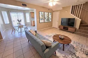 15547 S Moon Valley Rd, Arizona City, AZ 85123 - Photo 2