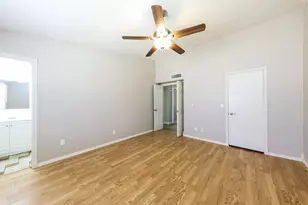 7008 W Canterbury Dr, Peoria, AZ 85345 - Photo 10