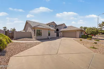 125 S Lakeview Boulevard, Chandler, AZ 85225 - Photo 1