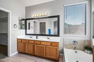 9231 W Salter Dr, Peoria, AZ 85382 - Photo 4