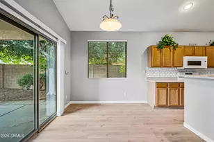 9231 W Salter Dr, Peoria, AZ 85382 - Photo 16
