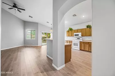 9231 W Salter Drive, Peoria, AZ 85382 - Photo 10
