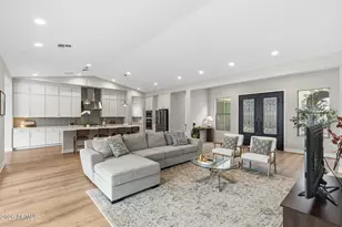 9719 E Supernova Dr, Mesa, AZ 85212 - Photo 8