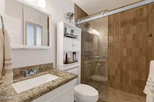 5719 W Zoe Ella Way, Glendale, AZ 85306 - Photo 2