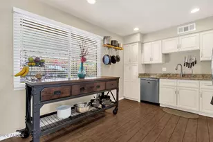 5719 W Zoe Ella Way, Glendale, AZ 85306 - Photo 6