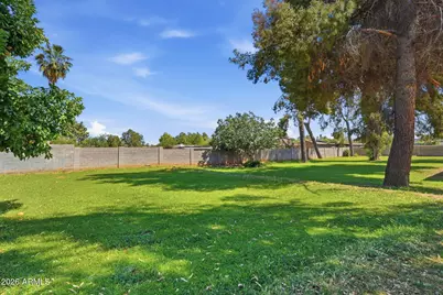 5449 E Emile Zola Avenue, Scottsdale, AZ 85254 - Photo 32