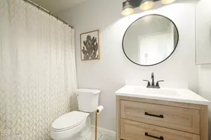 4102 E Siesta Ln, Phoenix, AZ 85050 - Photo 18