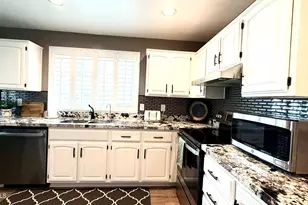 26226 S Flame Tree Dr, Sun Lakes, AZ 85248 - Photo 4