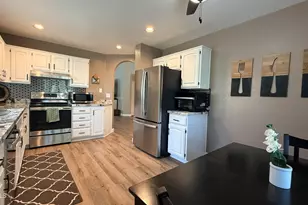 26226 S Flame Tree Dr, Sun Lakes, AZ 85248 - Photo 6