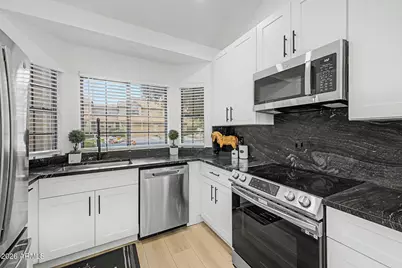 6915 N 79th Street, Scottsdale, AZ 85250 - Photo 8