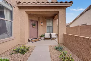 6886 S Emerald Pl, Chandler, AZ 85249 - Photo 4