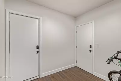 1610 S College Avenue, Tempe, AZ 85281 - Photo 18