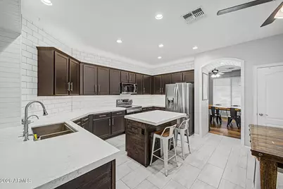 8636 W Cinnabar Avenue, Peoria, AZ 85345 - Photo 14