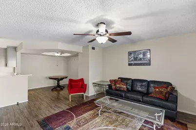 1880 E Morten Avenue #102, Phoenix, AZ 85020 - Photo 6