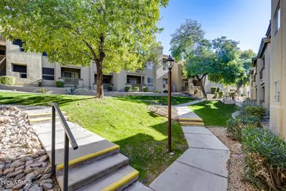 1880 E Morten Avenue #102, Phoenix, AZ 85020 - Photo 30