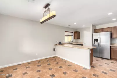 23690 W Bowker Street, Buckeye, AZ 85326 - Photo 6