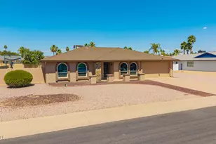 5828 E Ludlow Dr, Scottsdale, AZ 85254 - Photo 2