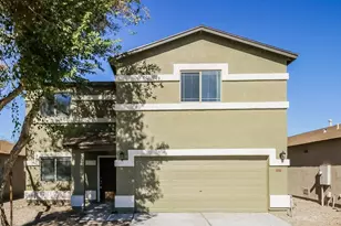 1836 E Silversmith Trail, San Tan Valley, AZ 85143 - Photo 2