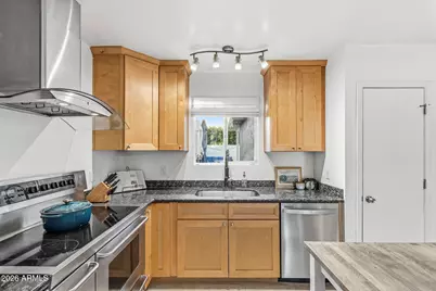 6804 N 11th Street, Phoenix, AZ 85014 - Photo 12