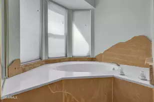 3907 E Coconino St, Phoenix, AZ 85044 - Photo 24